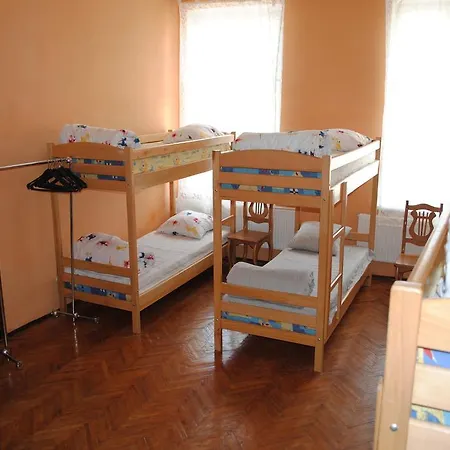 Play بيت شباب