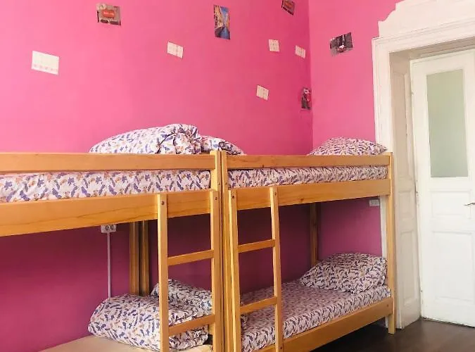 プレイ ホステル